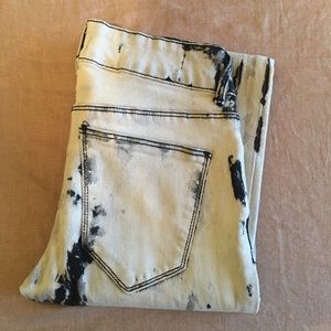 Super stretchy skinny jeans Urban outfitters